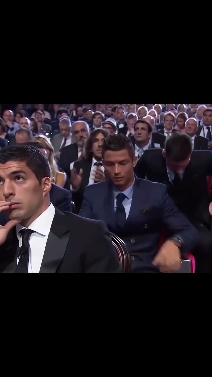 cristiano ronaldo , Messi thumbnail